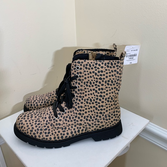 NWT Arizona Queen Combat Boots Animal print, size 7 - Picture 3 of 11